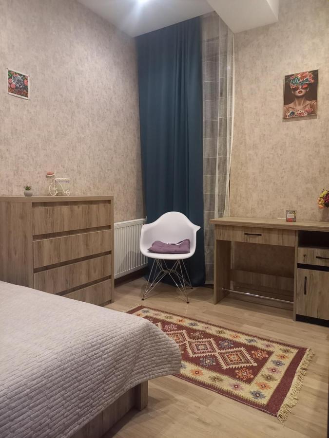 Appartamento Annamari Tbilisi Esterno foto