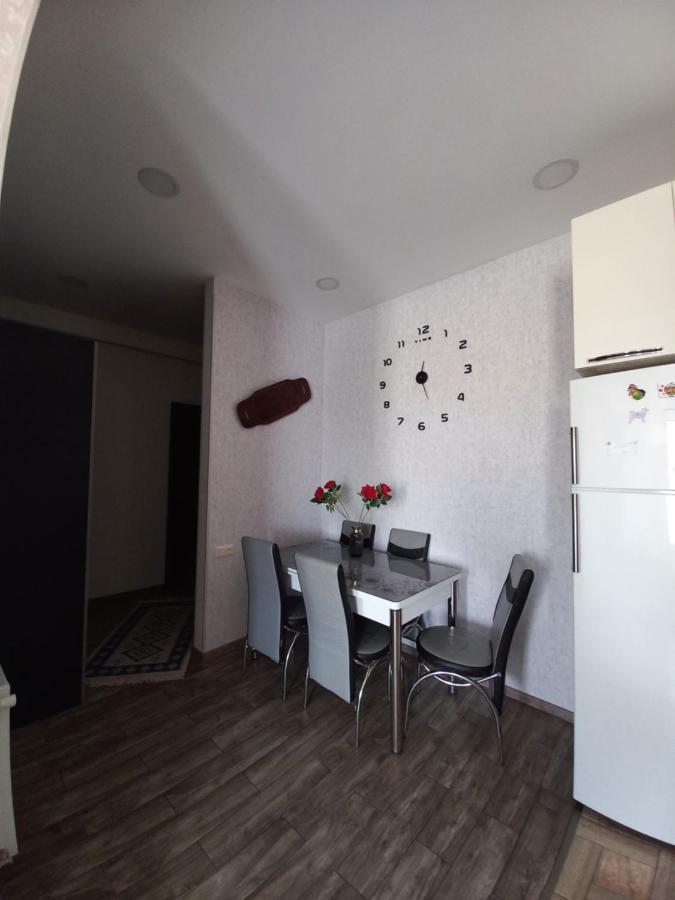 Appartamento Annamari Tbilisi Esterno foto