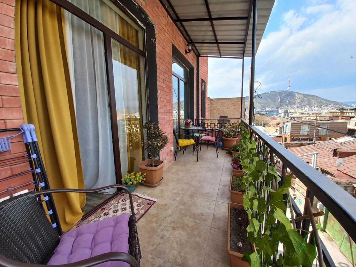 Appartamento Annamari Tbilisi Esterno foto