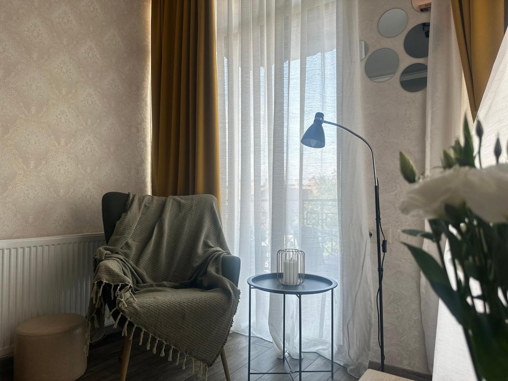 Appartamento Annamari Tbilisi Esterno foto