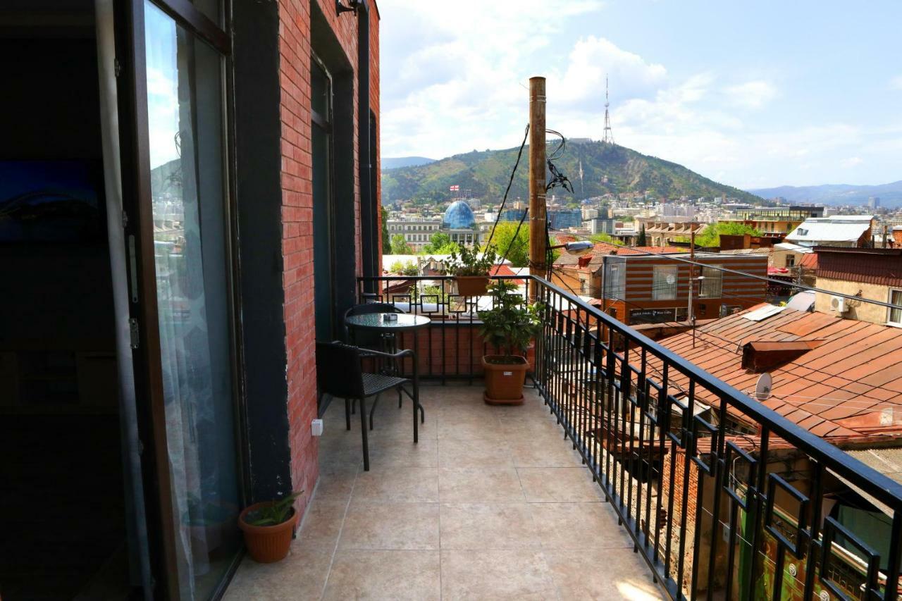 Appartamento Annamari Tbilisi Esterno foto
